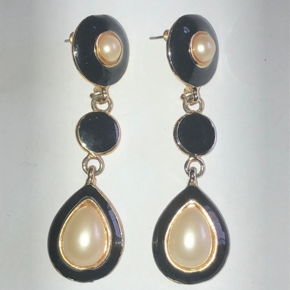 Elegant Black Enamel and Gold Tone Retro Boho Drop Earrings